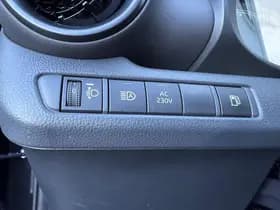 Toyota C-hr thumbnail 47