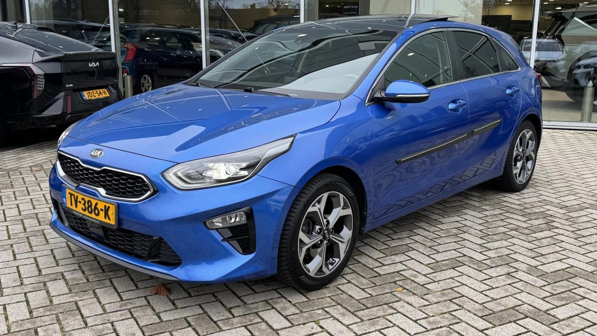 Kia Ceed — foto 1