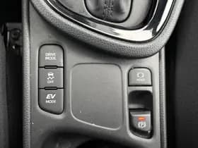 Toyota Yaris-cross thumbnail 35