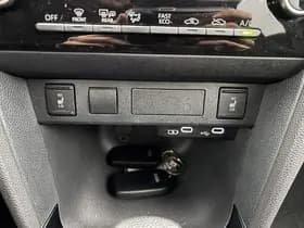 Toyota Yaris-cross thumbnail 69