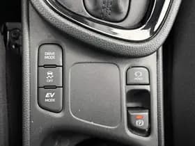 Toyota Yaris-cross thumbnail 71