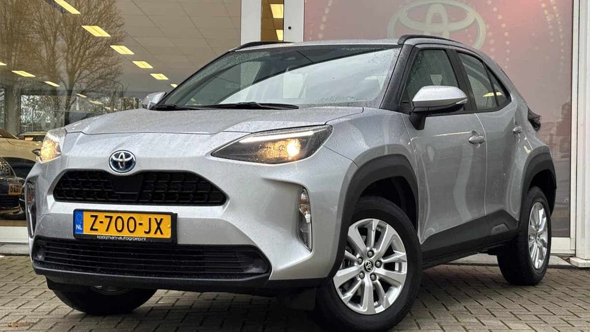 Toyota Yaris-cross — foto 1