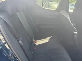 Toyota C-hr thumbnail 13