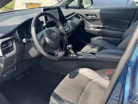 Toyota C-hr thumbnail 15