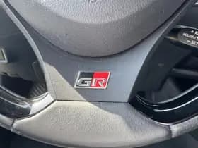 Toyota C-hr thumbnail 26