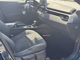 Toyota C-hr thumbnail 48