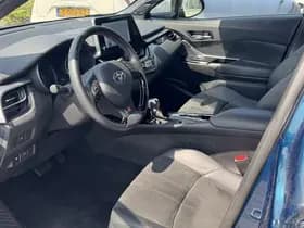 Toyota C-hr thumbnail 54