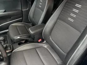 Kia Stonic thumbnail 3