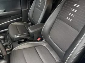 Kia Stonic thumbnail 28