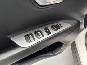 Kia Stonic thumbnail 31