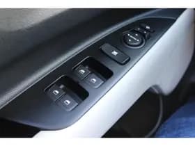 Kia Stonic thumbnail 18