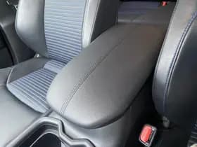 Toyota Rav4 thumbnail 48