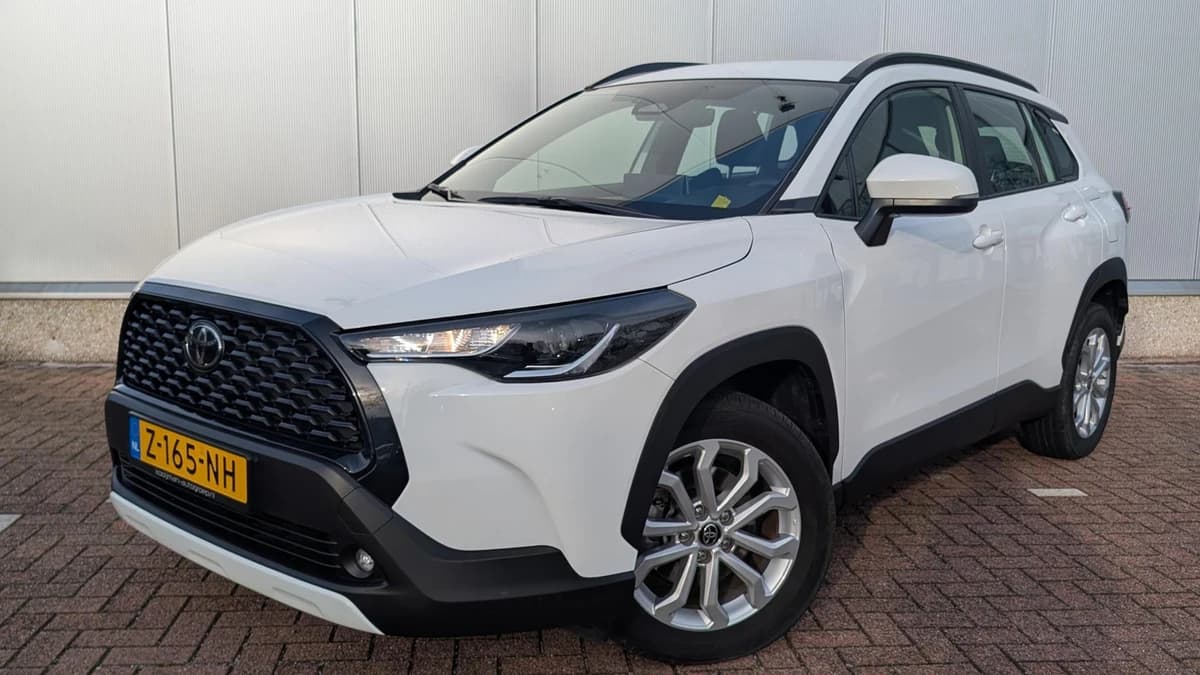 Toyota Corolla-cross — foto 1