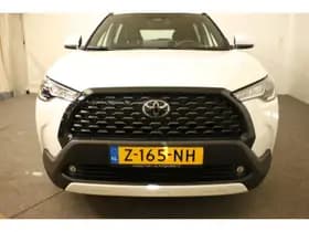 Toyota Corolla-cross thumbnail 14