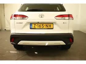 Toyota Corolla-cross thumbnail 16