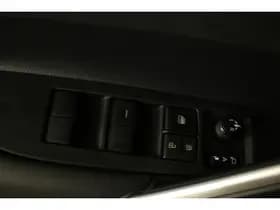 Toyota Corolla-cross thumbnail 23