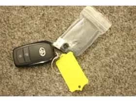 Toyota Corolla-cross thumbnail 51