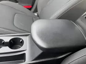 Kia Sportage thumbnail 44