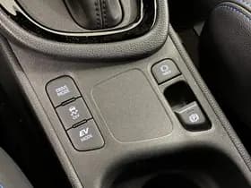 Toyota Yaris thumbnail 45