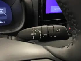 Toyota Yaris thumbnail 7