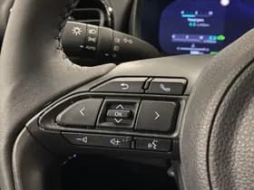 Toyota Yaris thumbnail 9