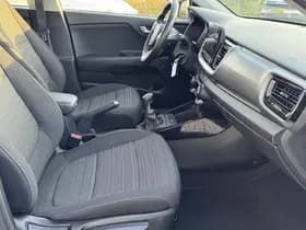 Kia Stonic thumbnail 46