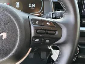 Kia Stonic thumbnail 57