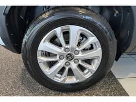 Toyota Yaris-cross thumbnail 11