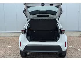 Toyota Yaris-cross thumbnail 9