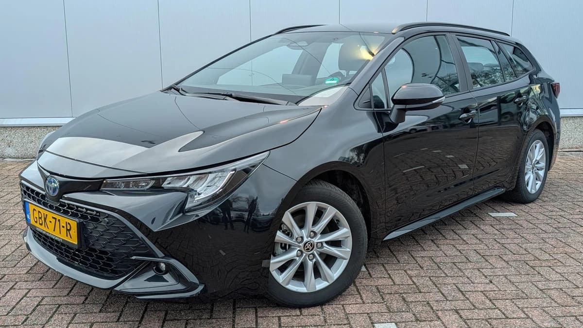 Toyota Corolla-touring-sports — foto 1