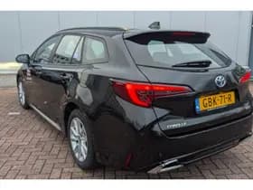 Toyota Corolla-touring-sports thumbnail 12