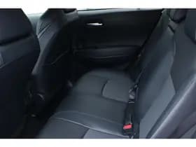 Toyota Corolla-cross thumbnail 8