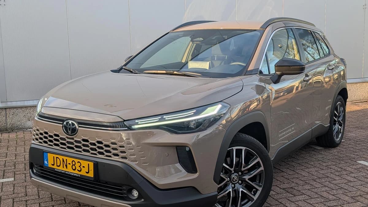 Toyota Corolla-cross — foto 1