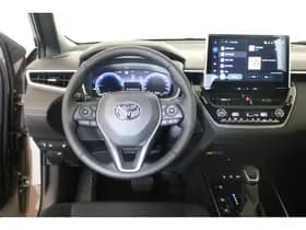 Toyota Corolla-cross thumbnail 19