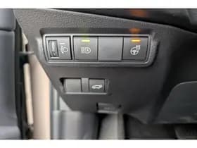 Toyota Corolla-cross thumbnail 28