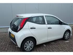 Toyota Aygo thumbnail 25