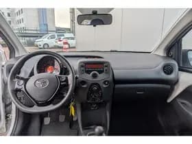 Toyota Aygo thumbnail 28