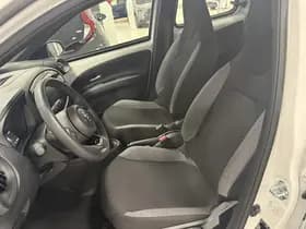 Toyota Aygo thumbnail 31