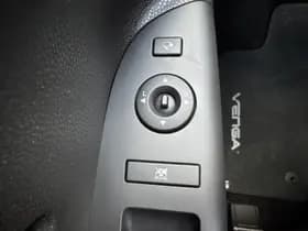 Kia Venga thumbnail 14