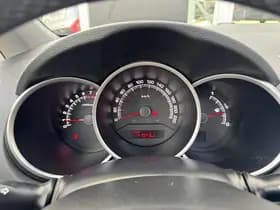 Kia Venga thumbnail 51