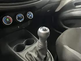 Toyota Aygo thumbnail 36