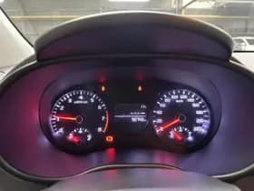 Kia Picanto thumbnail 5