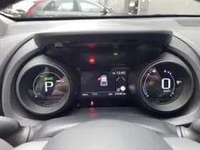 Toyota Yaris thumbnail 11