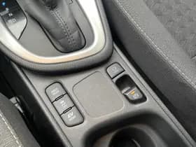 Toyota Yaris thumbnail 22