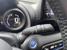 Toyota Yaris thumbnail 43