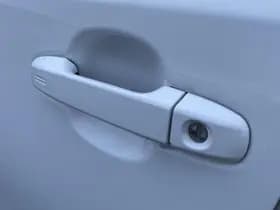 Toyota C-hr thumbnail 14