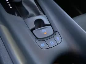 Toyota C-hr thumbnail 35