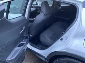 Toyota C-hr thumbnail 82