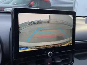 Toyota Yaris thumbnail 11