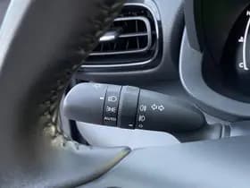 Toyota Yaris thumbnail 27